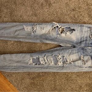 American Eagle Outfitters Light Blue Distressed Skinny Jeans